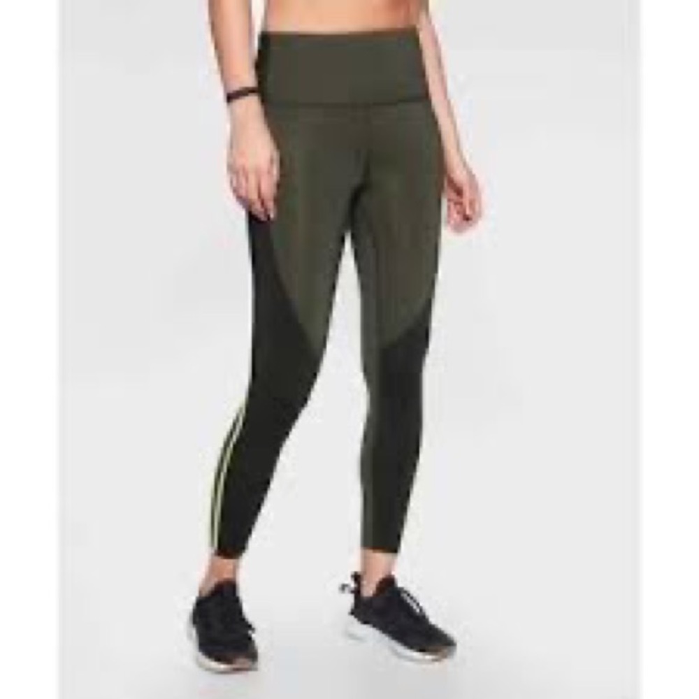 Brand new Athleta spar color block, 7/8 tights, size xs